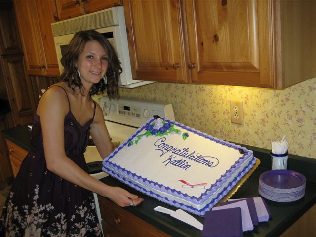 Katlin39s_grad_cakeIMG_1047